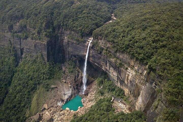 Meghalaya Living Bridges & Kaziranga Rhino Safari